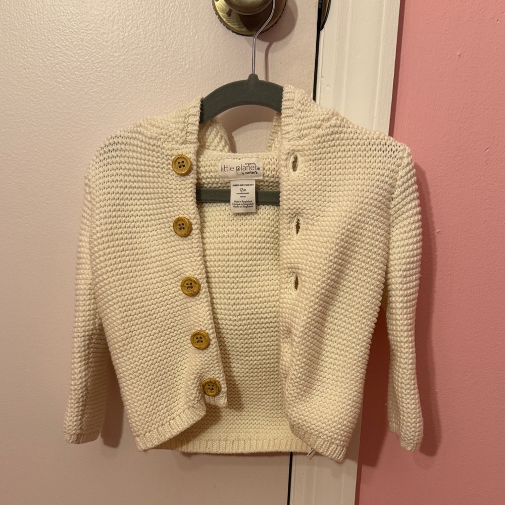 Cream Knit Cardigan with Wooden Buttons